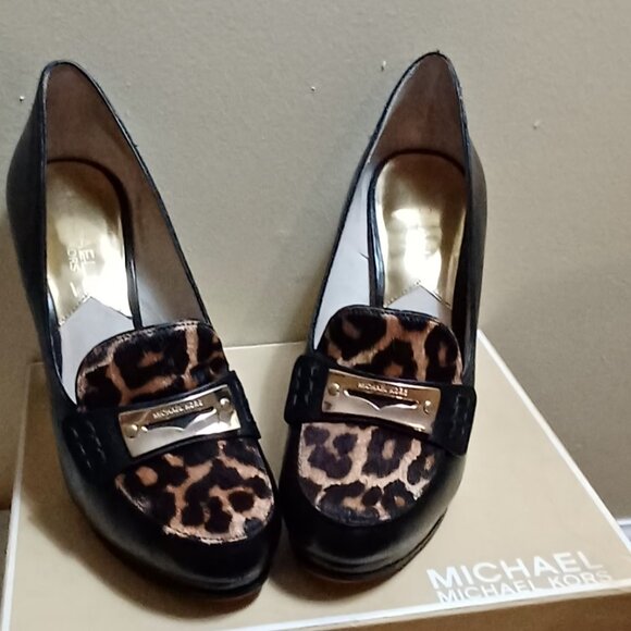 Michael Kors Heels - Picture 5 of 9